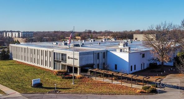 10800 Pflumm Rd, Lenexa, KS 66215